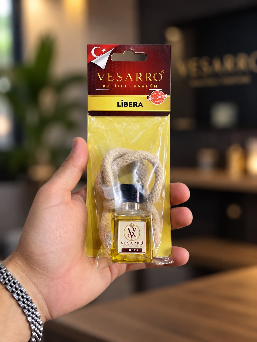 3 ay kalıcı 35ml Vesarro Asma Oto koku Libera